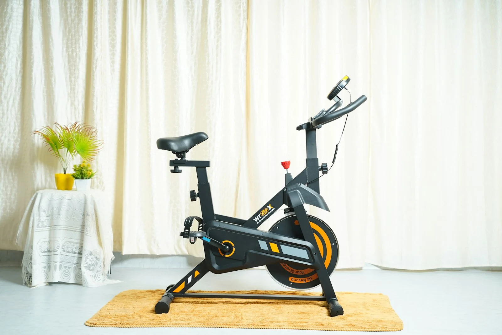 Rogue Echo Fitness Bike Review: The Best Training Bike for CrossFit?